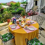 Traditional House At Pelion Seaside *