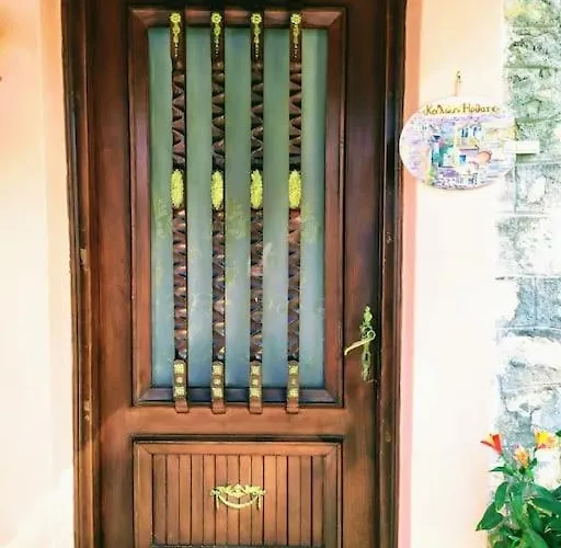 Traditional House At Pelion Seaside بيت للعطل *