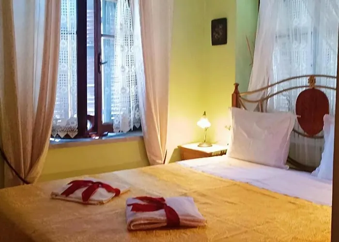 Traditional House At Pelion Seaside بيت للعطل