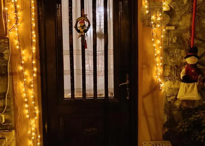 Traditional House At Pelion Seaside بيت للعطل