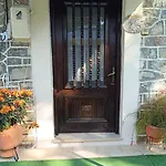 Traditional House At Pelion Seaside *