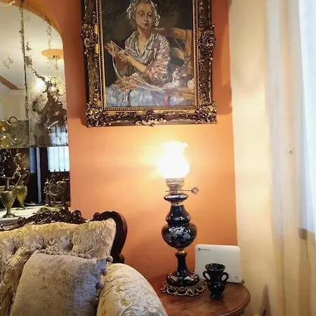 Traditional House At Pelion Seaside