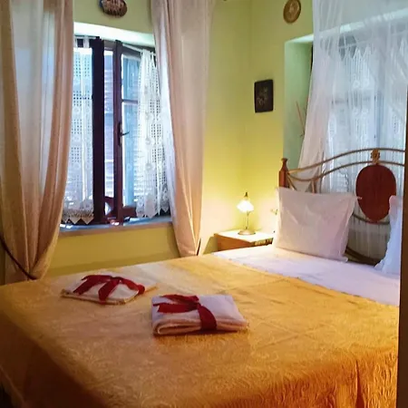 Traditional House At Pelion Seaside Ferienhaus