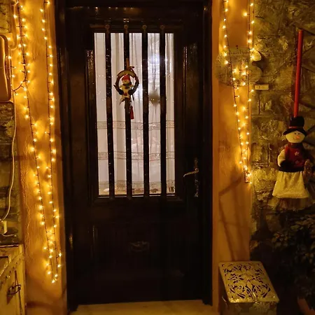 Traditional House At Pelion Seaside Ferienhaus