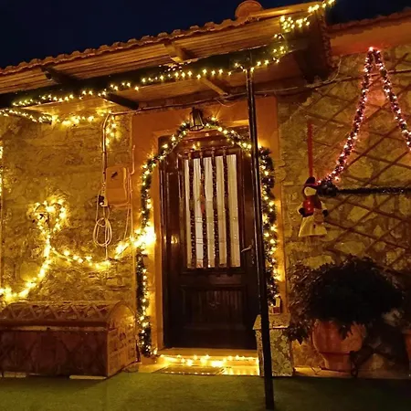 Traditional House At Pelion Seaside *