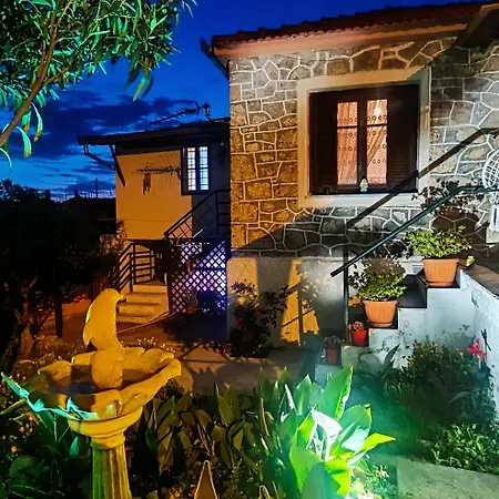 Traditional House At Pelion Seaside * Agria
