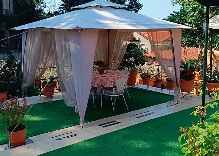 Traditional House At Pelion Seaside Case de vacanță *